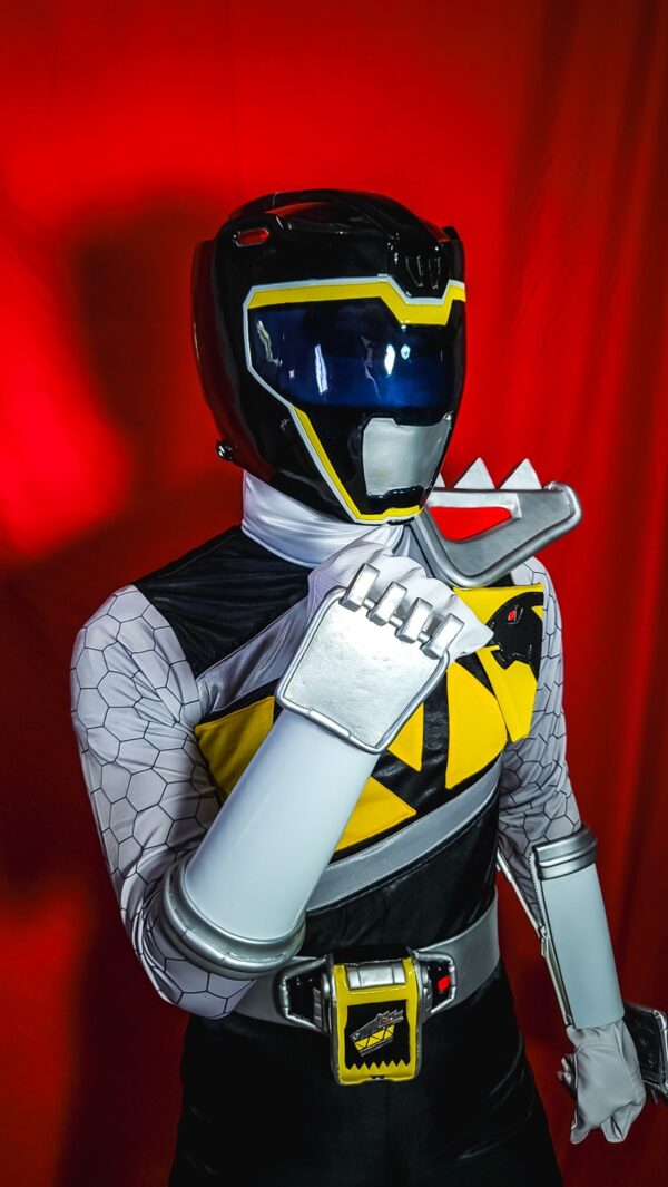 Black Kyoryuger 2