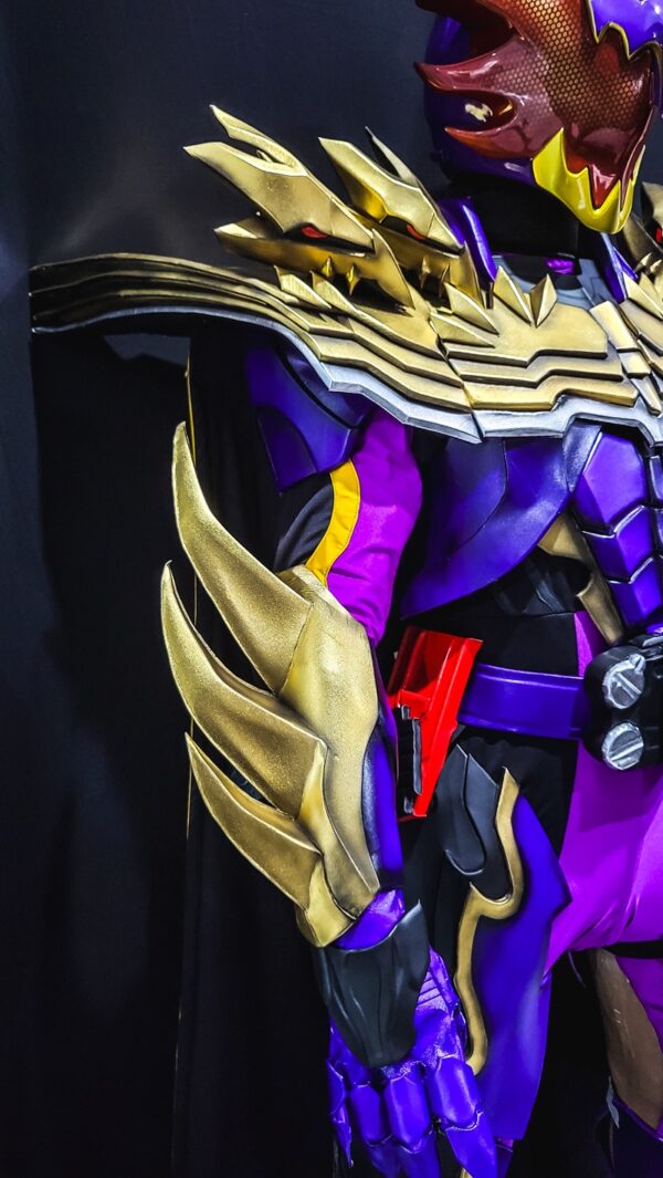 Kamen Rider Calibur Costume suit