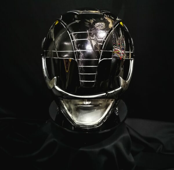 helmet black MMPR damaged 1 (1) - Copy