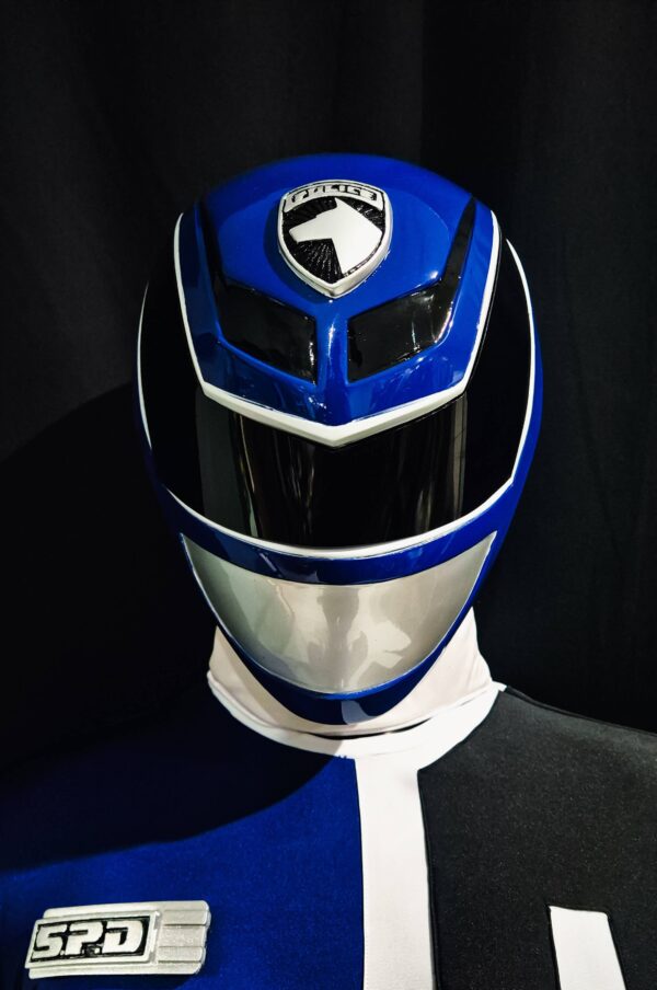 spd blue ranger helmet (7)