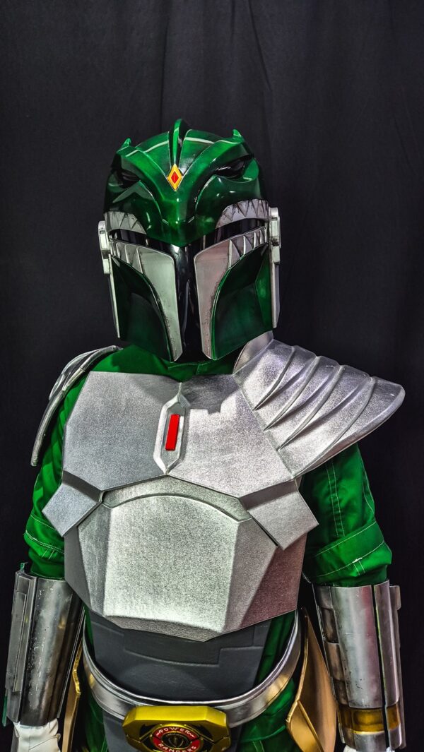 mandalorian green costume custom (1)