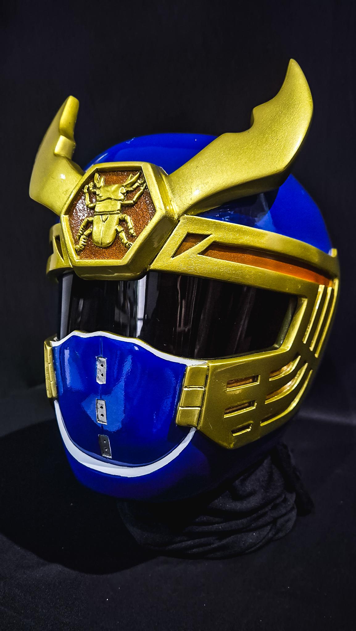 Navy Thunder Power Ranger Helmet - Image 3