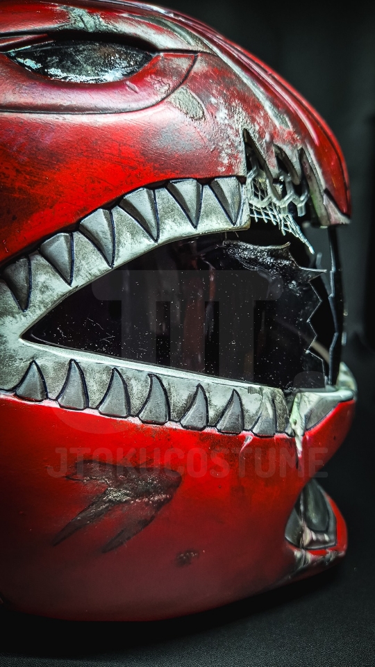Red Mighty Morphin MMPR Power Rangers Helmet Battle Damage version - Image 2